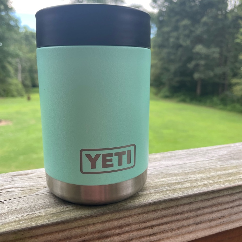 Yeti Koozie- fits 12 oz cans